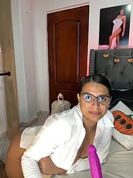 ema zoe online show from 10/29/25, 12:02