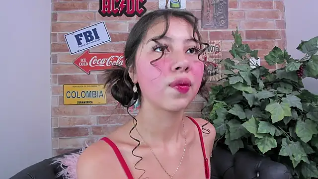 misss luxury online show from 12/17/25, 11:05