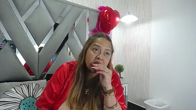 MonzerratBoyer online show from 02/09/26, 06:45