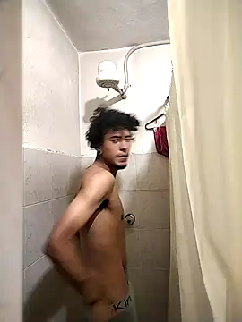 Thebigbreastedgamer online show from 04/04/26, 09:56