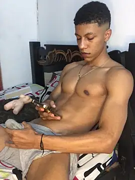 Snapshot of RickyEbony chatting on 03/15/26, 01:33 RickyEbony online show from 03/15/26, 01:33