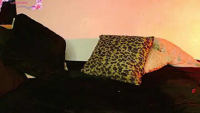 Dulce Tara online show from 02/12/26, 01:33