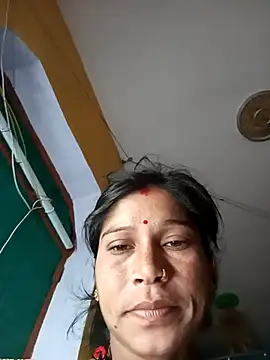 Snapshot of Sonam_pandeyji chatting on 11/30/25, 11:42 Sonam pandeyji online show from 11/30/25, 11:42