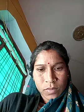 Snapshot of Sonam_pandeyji chatting on 12/04/25, 06:34 Sonam pandeyji online show from 12/04/25, 06:34