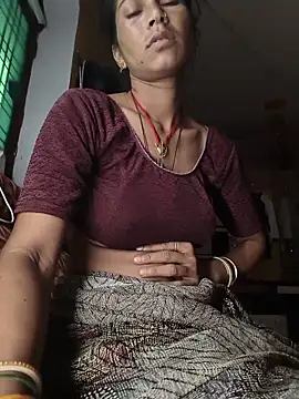 Snapshot of Sonam_pandeyji chatting on 06/03/26, 12:35 Sonam pandeyji online show from 06/03/26, 12:35