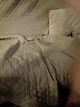 Snapshot of Girls_add_snap_srdjanbgd chatting on 02/19/26, 07:04 Girls add snap srdjanbgd online show from 02/19/26, 07:04