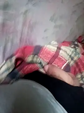 Snapshot of Girls_add_snap_srdjanbgd chatting on 04/21/26, 04:41 Girls add snap srdjanbgd online show from 04/21/26, 04:41