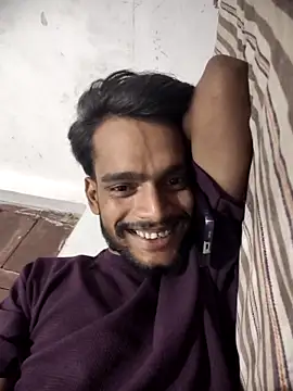 Snapshot of yashuuuu021 chatting on 09/09/25, 03:55 yashuuuu021 online show from 09/09/25, 03:55