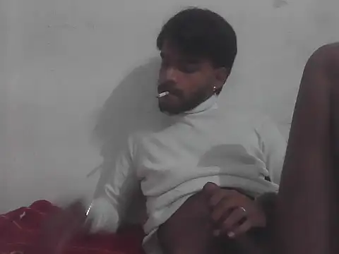 Snapshot of yashuuuu021 chatting on 11/02/25, 07:05 yashuuuu021 online show from 11/02/25, 07:05