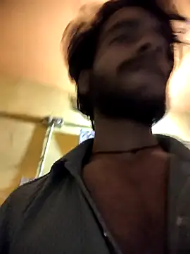 yashuuuu021 online show from 03/11/26, 12:44