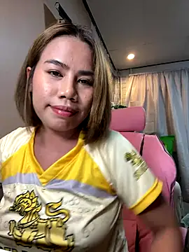 Kath C online show from 11/16/25, 12:44