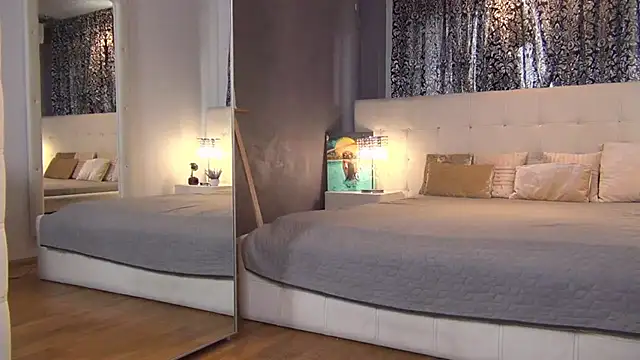 LadyValeriaXO online show from 03/21/26, 12:32