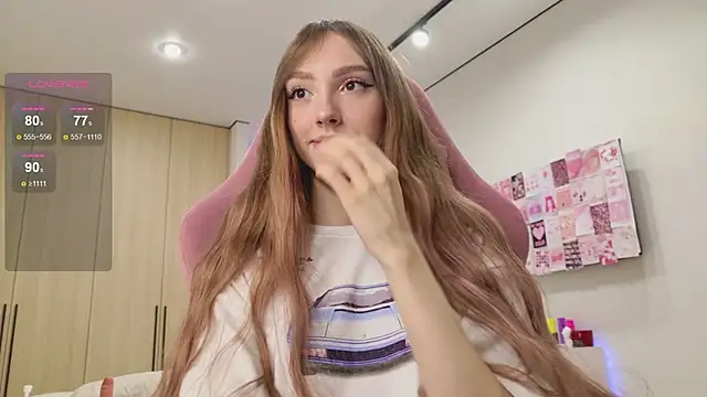 Snapshot of Lunainnk chatting on 09/10/25, 02:11 Lunainnk online show from 09/10/25, 02:11