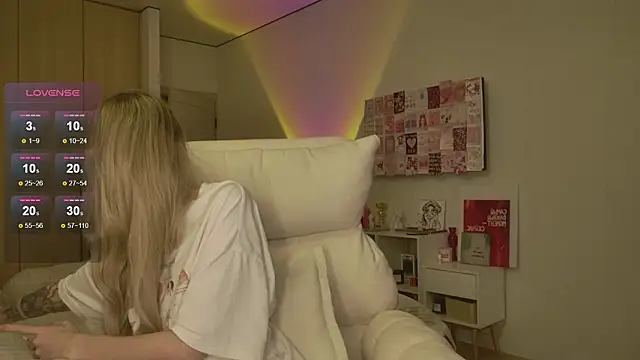 Lunainnk online show from 03/01/26, 02:02