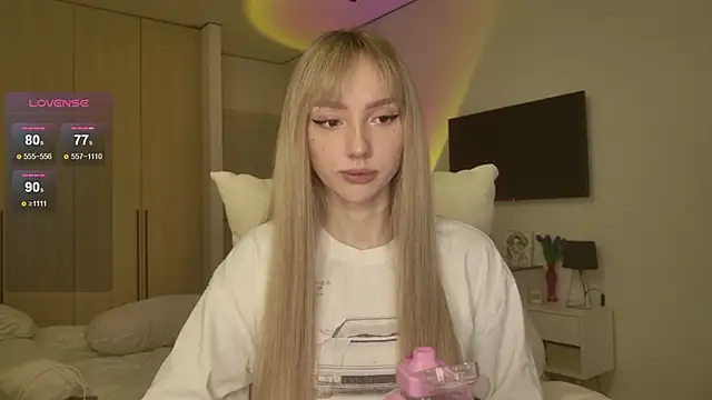 Lunainnk online show from 03/15/26, 02:28