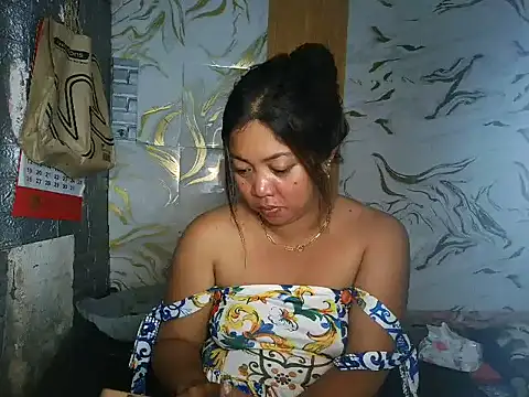 Snapshot of dimple_anne1 chatting on 07/16/26, 12:05 dimple anne1 online show from 07/16/26, 12:05