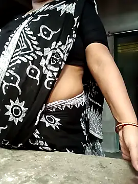 suparnadas141414 online show from 10/26/25, 05:35