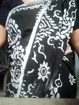 suparnadas141414 online show from 11/18/25, 02:17