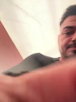 imooLoov online show from 10/31/25, 03:13