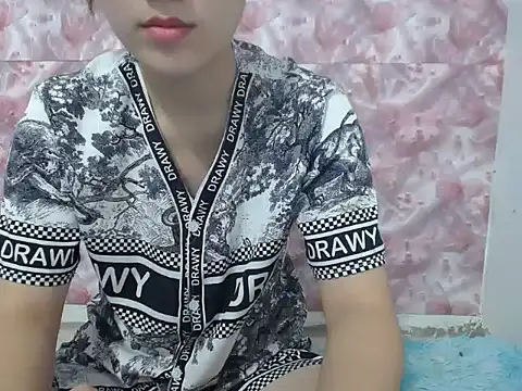 Linda-24 online show from 10/19/25, 12:50