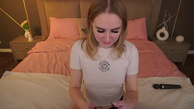 Snapshot of GabriellaJass chatting on 10/19/25, 07:58 GabriellaJass online show from 10/19/25, 07:58