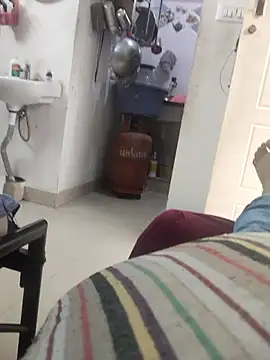 Snapshot of whitelady15 chatting on 11/06/25, 11:22 whitelady15 online show from 11/06/25, 11:22