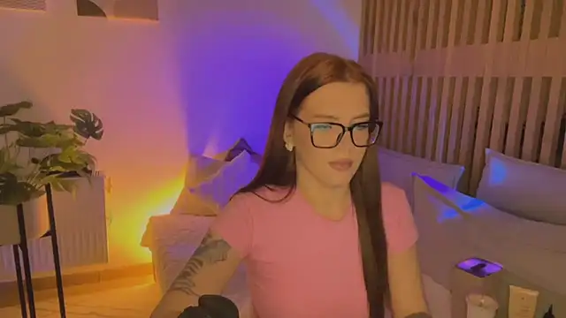 ShyLulu69 online show from 11/11/25, 07:25