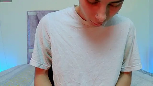 lana and liam  online show from 09/10/25, 10:37