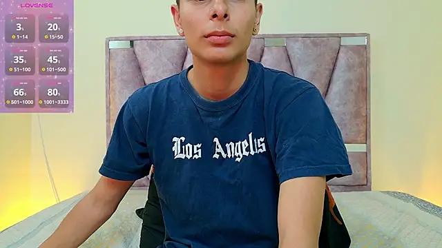 lana and liam  online show from 09/22/25, 10:39