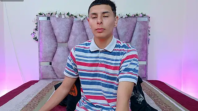 lana and liam  online show from 10/14/25, 10:27