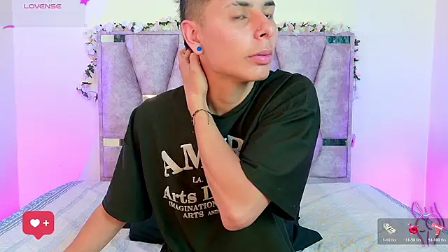 lana and liam  online show from 03/25/26, 10:21