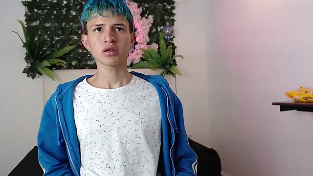 Snapshot of iam_lukas__ chatting on 10/03/25, 02:41 iam lukas online show from 10/03/25, 02:41