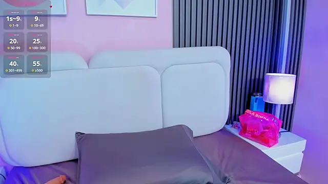 Snapshot of Clawdeen__wolf chatting on 04/12/26, 08:14 Clawdeen wolf online show from 04/12/26, 08:14