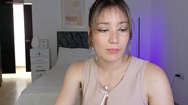 Snapshot of Eliih_01 chatting on 09/18/25, 03:58 Eliih 01 online show from 09/18/25, 03:58