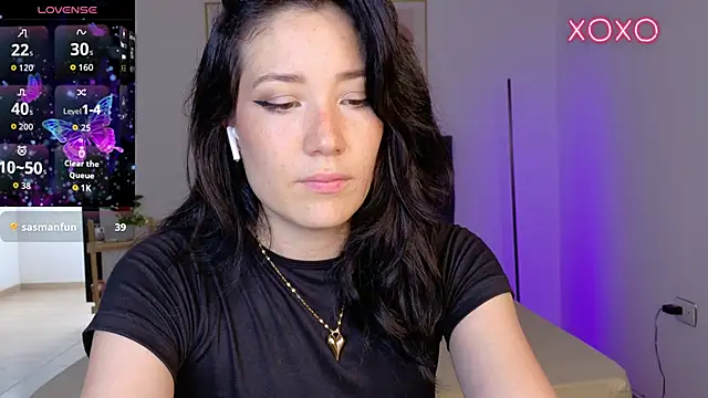 Snapshot of Eliih_01 chatting on 10/15/25, 06:08 Eliih 01 online show from 10/15/25, 06:08