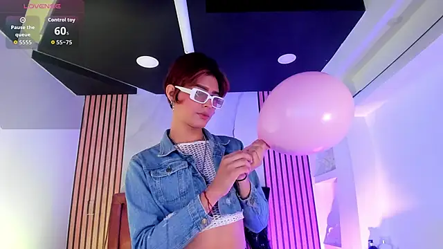 DannysaStar online show from 09/10/25, 08:20