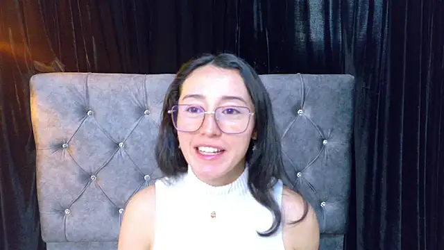 Ginevra esposito online show from 10/23/25, 12:26