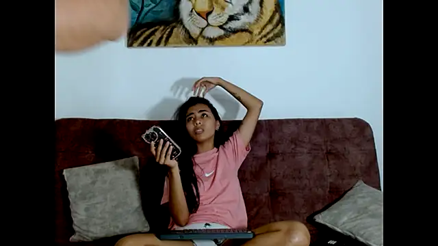 Wild RoomXxX online show from 09/18/25, 09:06