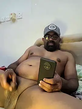 mallucock69 online show from 09/15/25, 07:58