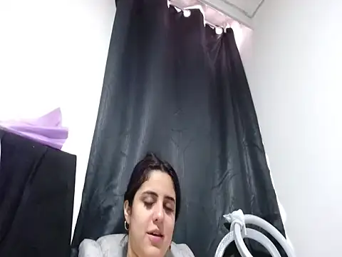 Snapshot of Electraweb_09 chatting on 09/09/25, 08:30 Electraweb 09 online show from 09/09/25, 08:30