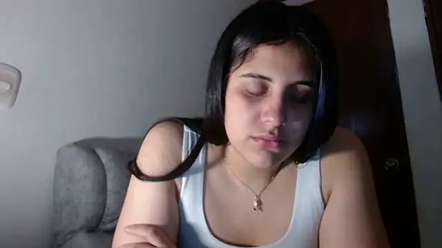 Snapshot of Electraweb_09 chatting on 10/08/25, 06:16 Electraweb 09 online show from 10/08/25, 06:16