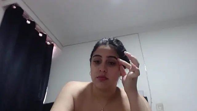 Snapshot of Electraweb_09 chatting on 10/27/25, 09:08 Electraweb 09 online show from 10/27/25, 09:08