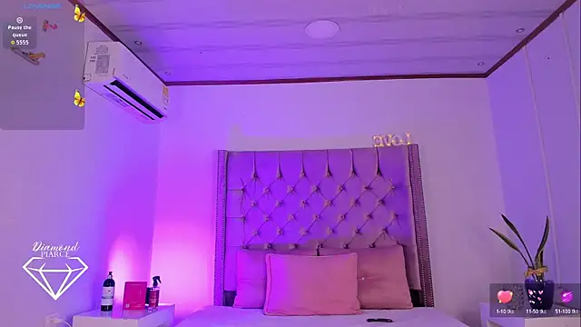 Snapshot of Diamond_Piarce chatting on 09/28/25, 03:45 Diamond Piarce online show from 09/28/25, 03:45