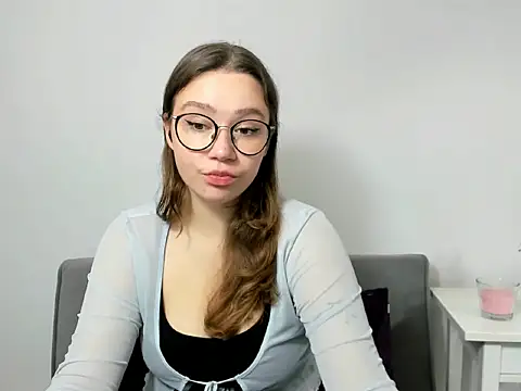 Snapshot of KatySensualy chatting on 10/22/25, 03:12 KatySensualy online show from 10/22/25, 03:12