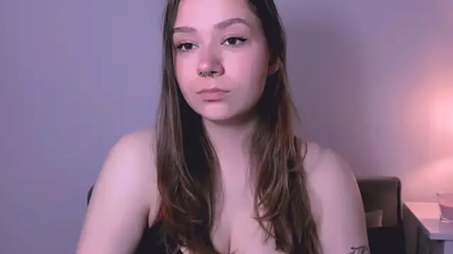 Snapshot of KatySensualy chatting on 04/24/26, 03:25 KatySensualy online show from 04/24/26, 03:25