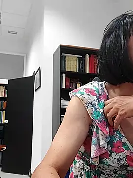 Emily de Carla online show from 11/19/25, 03:45