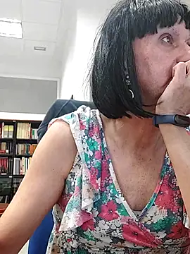 Emily de Carla online show from 11/24/25, 04:07