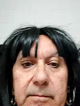 Emily de Carla online show from 04/07/26, 06:25