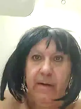 Snapshot of Emily_de_Carla chatting on 06/04/26, 06:19 Emily de Carla online show from 06/04/26, 06:19