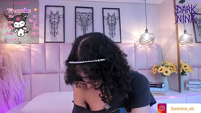 Dark nina  online show from 10/03/25, 06:21